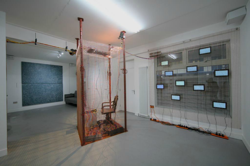 The Chamber of Art Thoughts